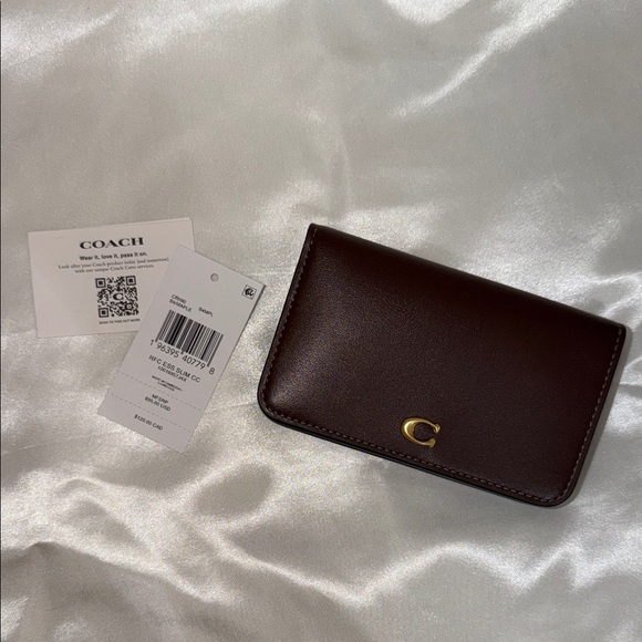 Maple Coach Wallet - Picture 6 of 7